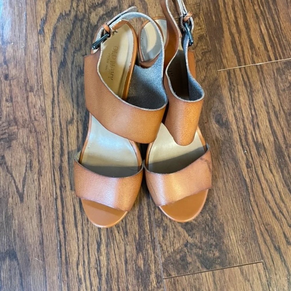 Old Navy Brown Strappy Heels